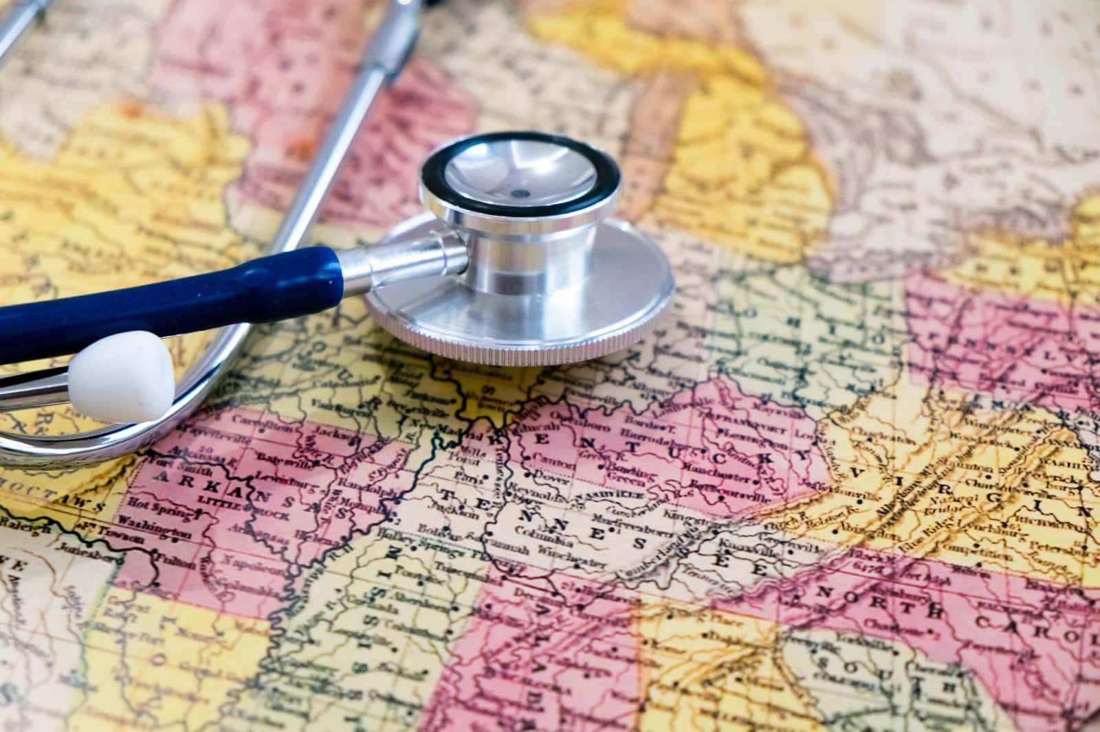 Map of the USA with a stethoscope on it
